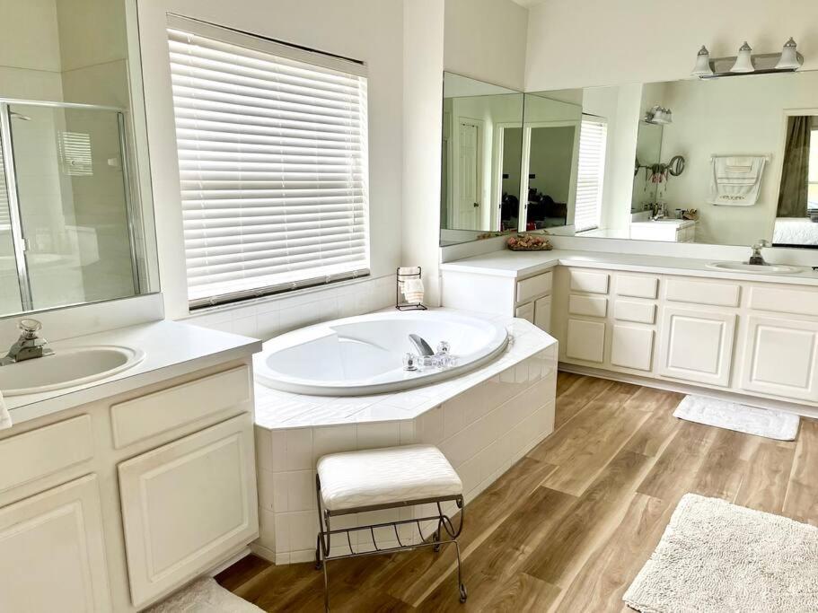 Sandy Oasis 5 Bedroom With Pool Sarasota Bradenton Ngoại thất bức ảnh
